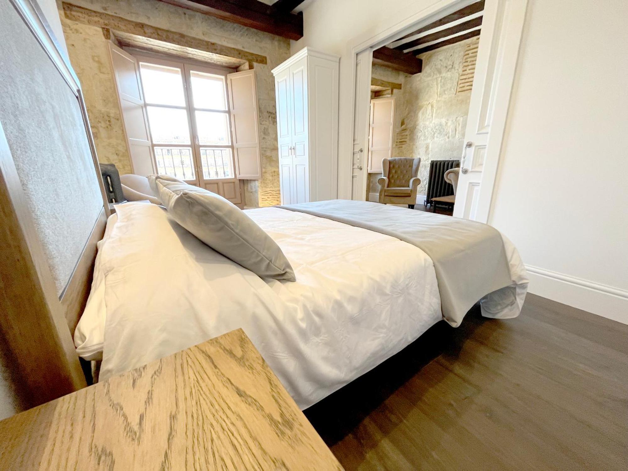 Apartamentos El Mirador Del Poeta Salamanca Room photo